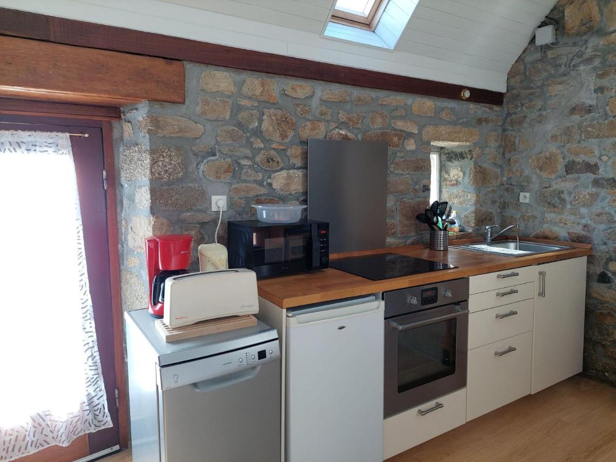 Holiday Home In Plouarzel Kültér fotó